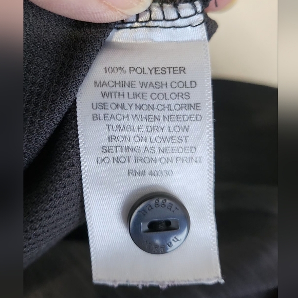 Haggar Black and Gray Polo Shirt Lightweight Performance Size Medium - Picture 4 of 4